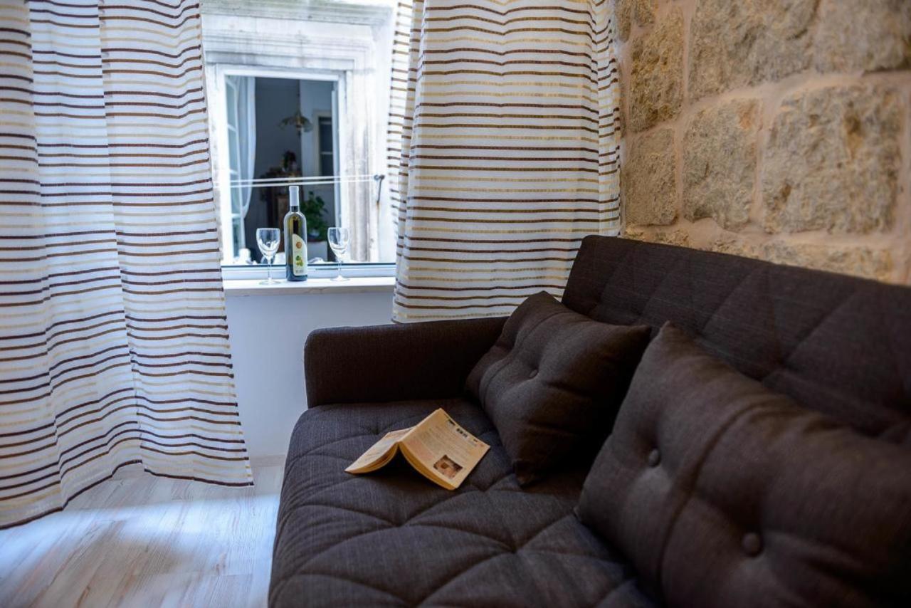 Apartments And Room Le Petit Nono Ragusa Esterno foto